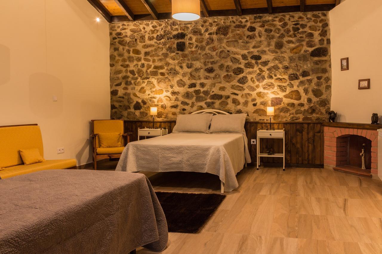 Portantiqua, Guest House กอยส์ ภายนอก รูปภาพ